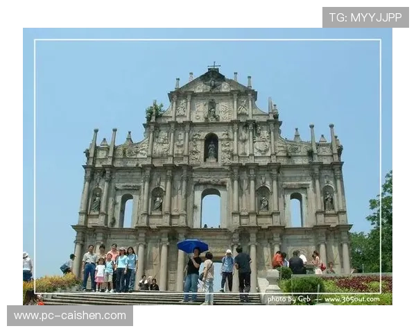 大三巴网：介绍澳门大三巴的参观指南与注意事项，确保你的旅游体验安全顺利